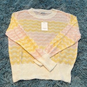 Light weight sweater